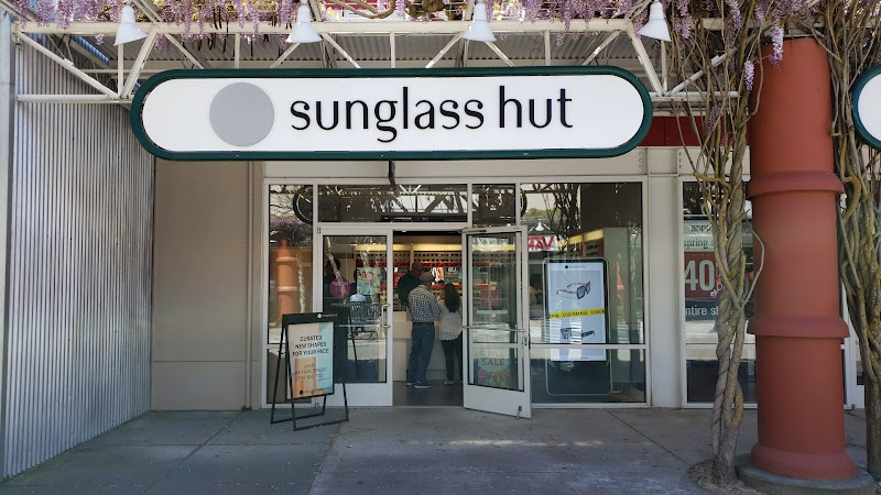 Sunglass Hut
