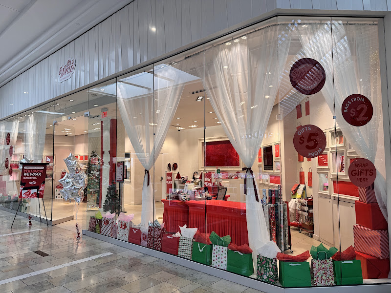 It's A Wrap! Gift Wrapping