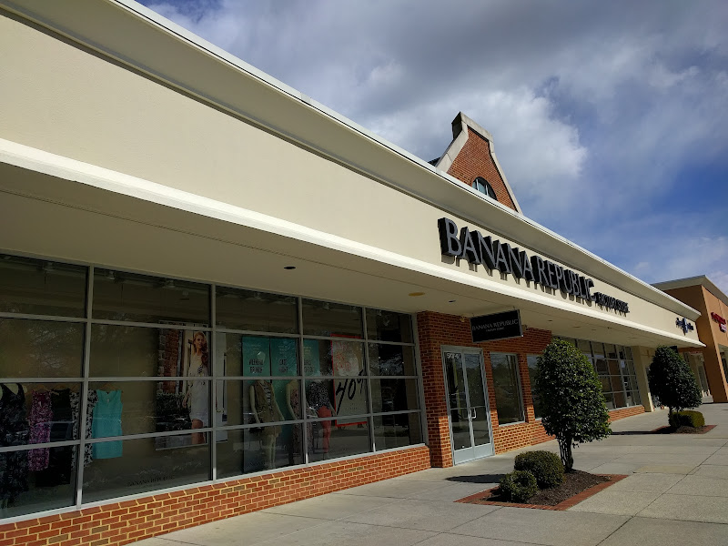 Banana Republic Factory Store
