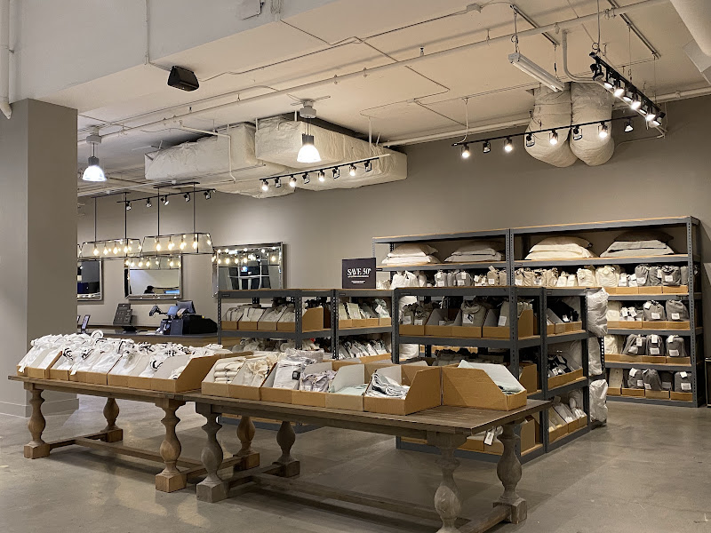 RH Outlet Long Beach