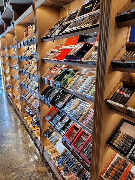 Willy's Cigars