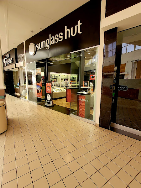 Sunglass Hut