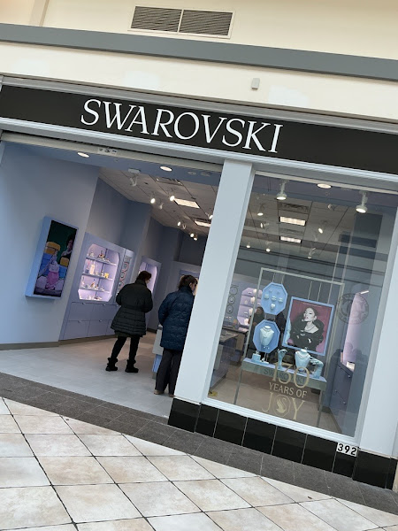 Swarovski Eastview Mall