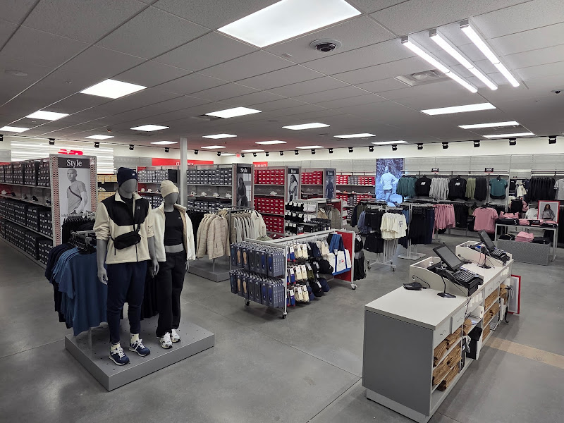 New Balance Factory Store