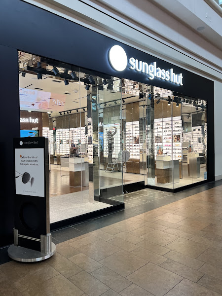 Sunglass Hut