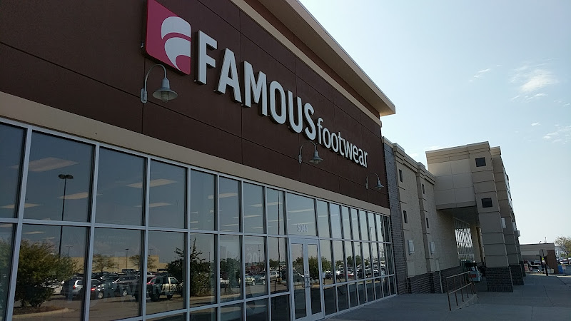 Famous Footwear