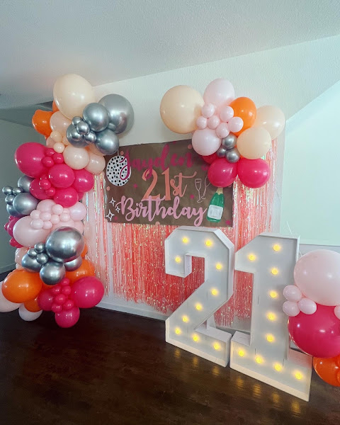 Posh Gift And Party