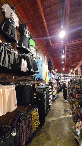 Hot Topic