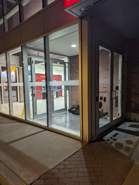Tower Hill Plaza