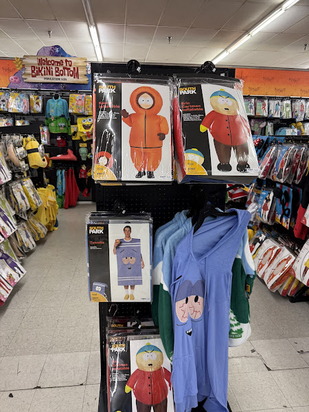 Spirit Halloween