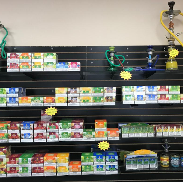 Makari's Smoke shop