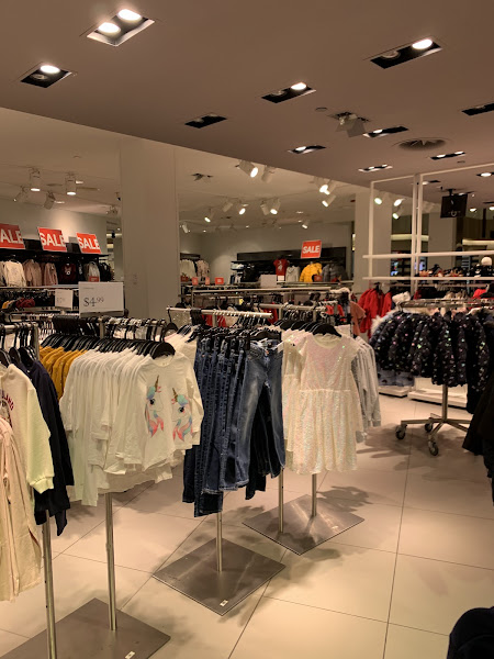 H&M