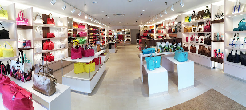 Longchamp