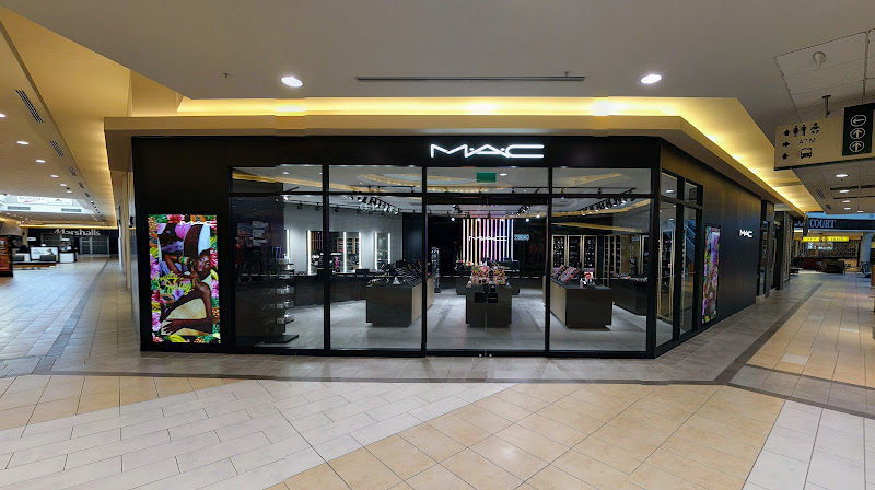 MAC Cosmetics