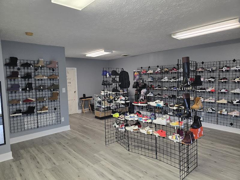 Shoe N.V