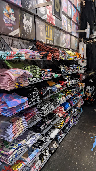 Hot Topic