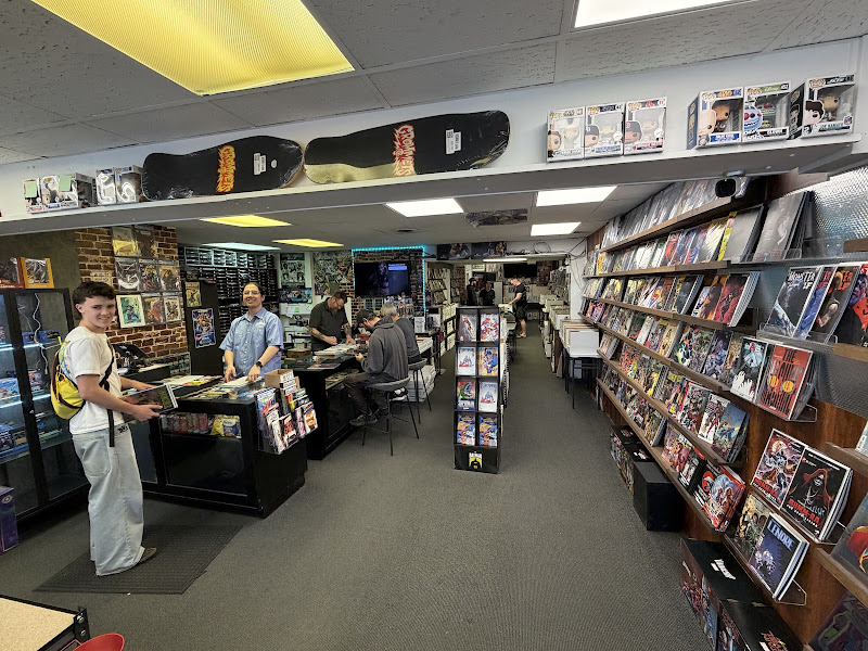 Okanagan Sports Cards & Comics