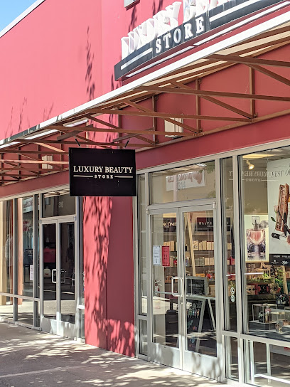 LUXURY BEAUTY STORE