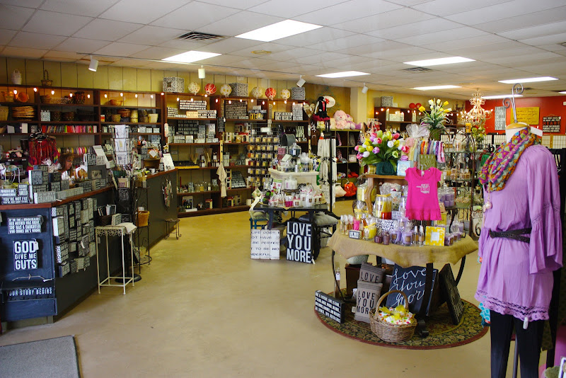 Secret Gardens Candle Company