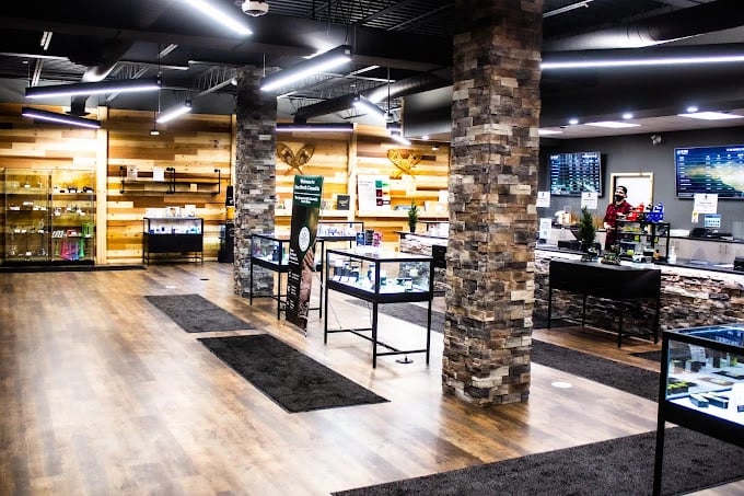 Due North Cannabis Co. | Sault Ste. Marie (Churchill) Weed Store