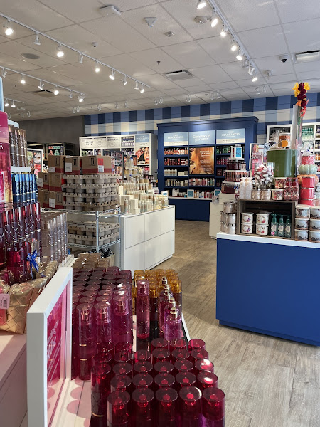Bath & Body Works | White Barn