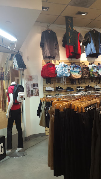 Dickies Unlimited Active Wear