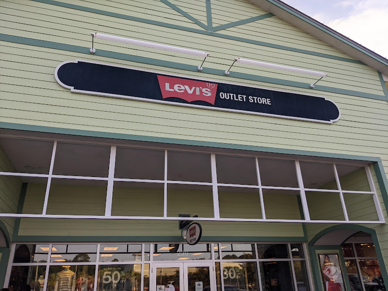 Levi’s Outlet Store