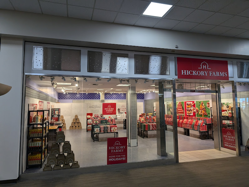 Hickory Farms at Holiday Village