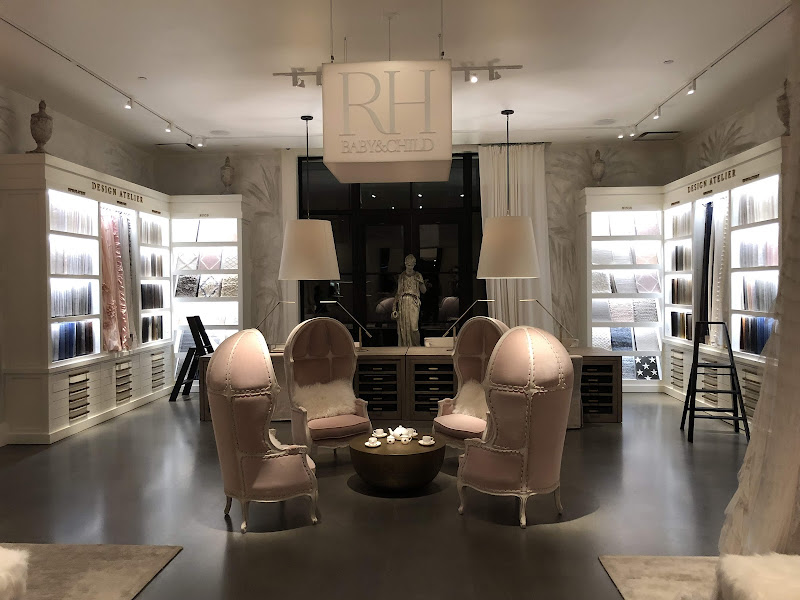 RH Nashville | The Gallery at Green Hills