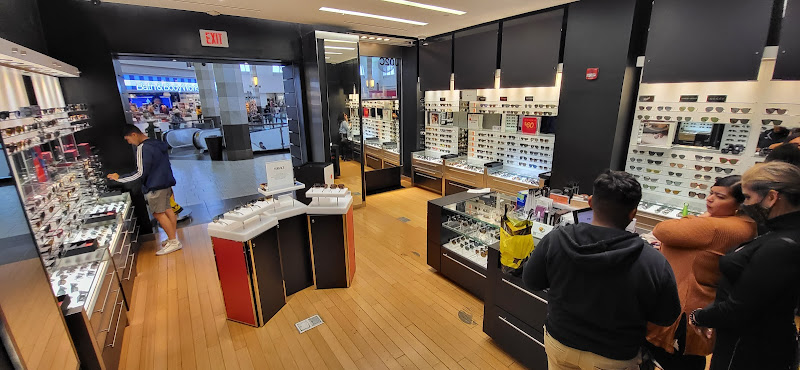 Sunglass Hut