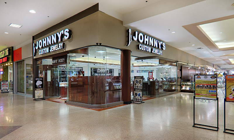 Johnny's Custom Jewelry