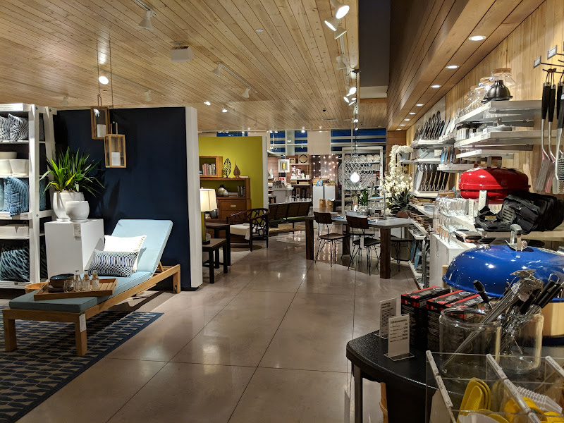 Crate & Barrel