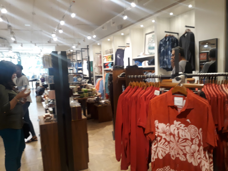 Tommy Bahama