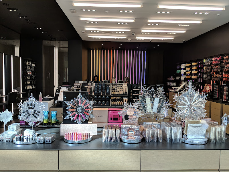 MAC Cosmetics