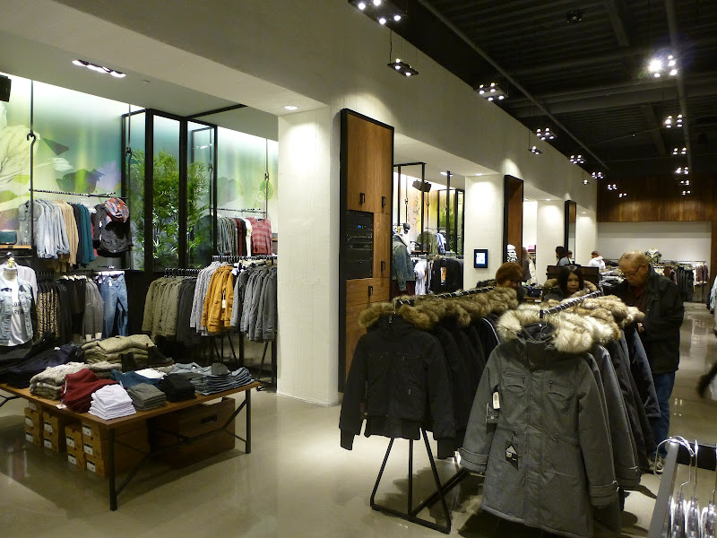 Aritzia