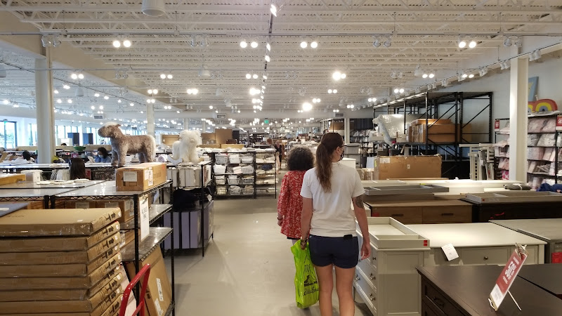 Pottery Barn Outlet