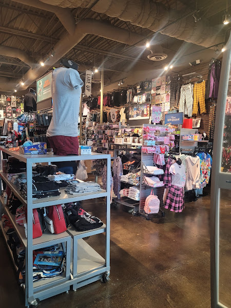 Hot Topic