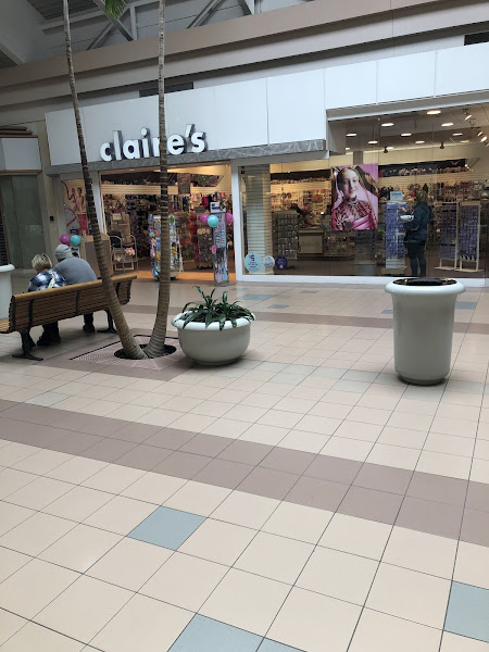 Claire's