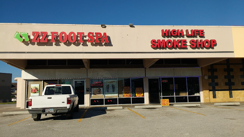 HIGH LIFE SMOKE SHOP Nasa Pkwy. Vape,Hookah,CBD,Glass Shop