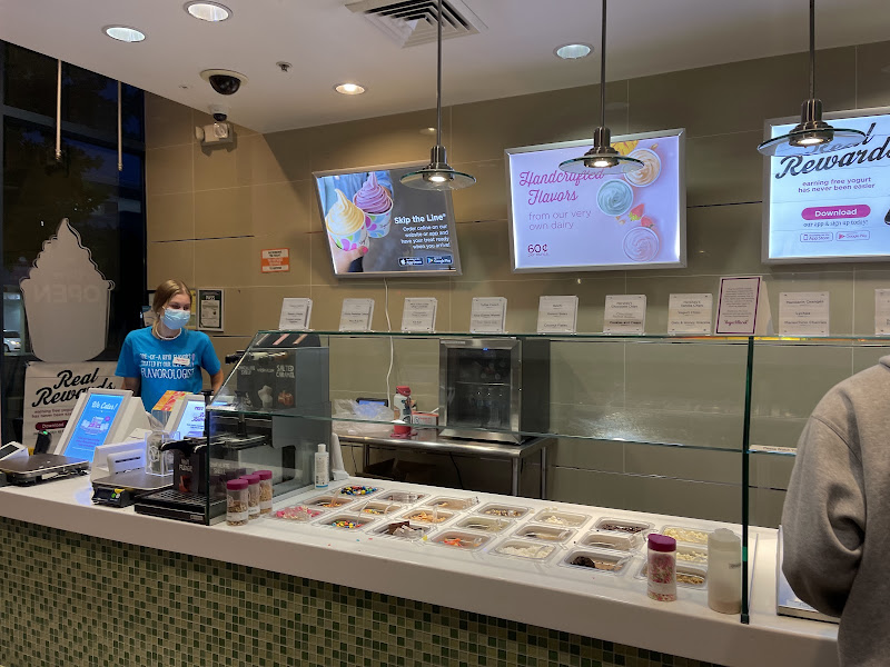 Yogurtland Walnut Creek