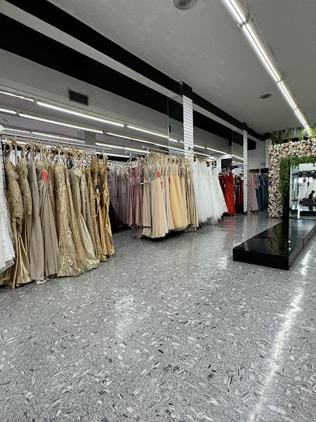 La Novia Wedding Boutique