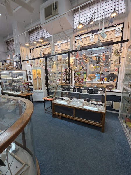 Caravan Gift Shop