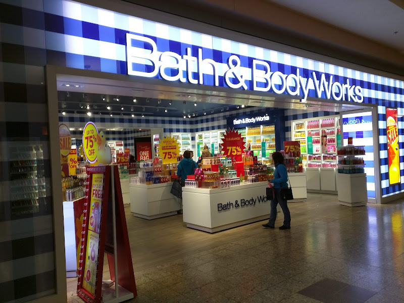Bath & Body Works / White Barn