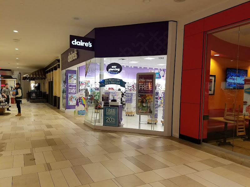 Claire's