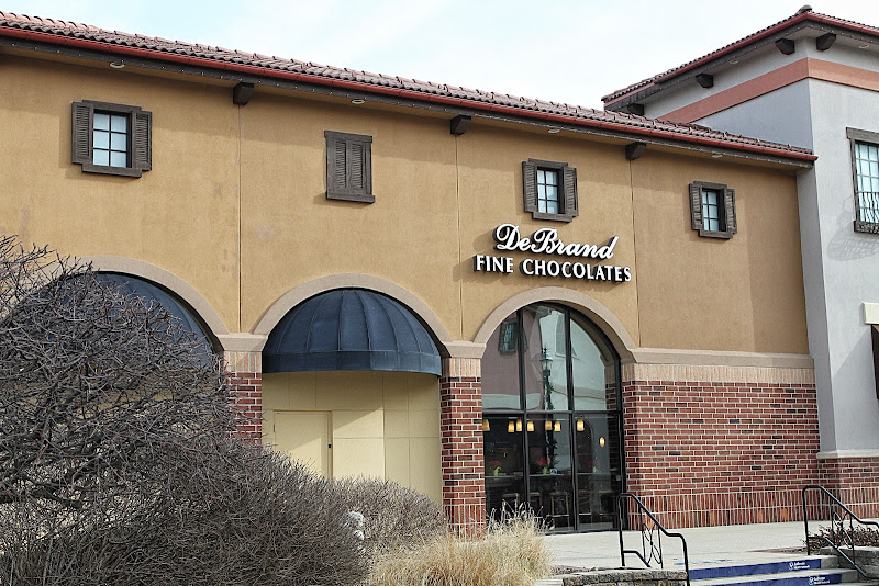DeBrand Fine Chocolates