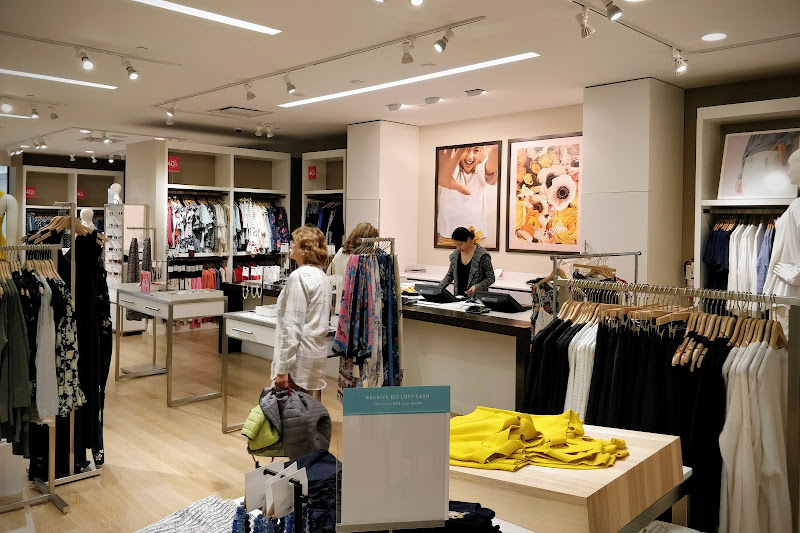 Club Monaco