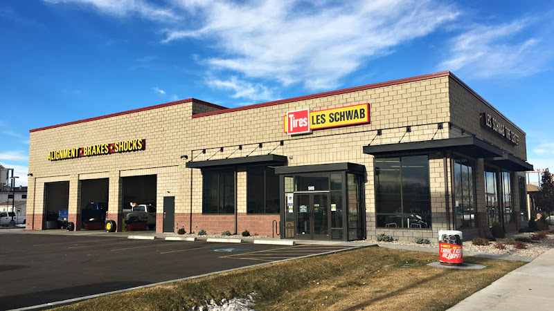 Les Schwab Tire Center