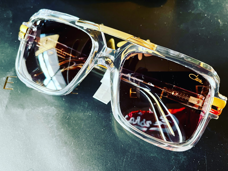 EYEWEAR BOUTIQUE #2