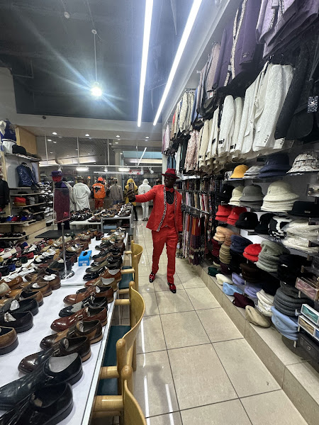 Clothing store Turning Point Man in Fashion