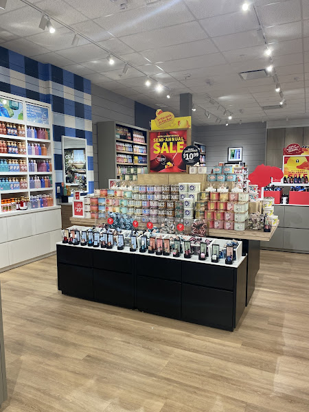 Bath & Body Works